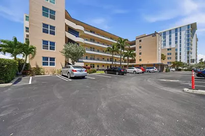401 N Riverside Drive #408, Pompano Beach, FL 33062 - Photo 5