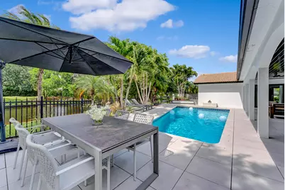 2425 NW 26th Street, Boca Raton, FL 33431 - Photo 29