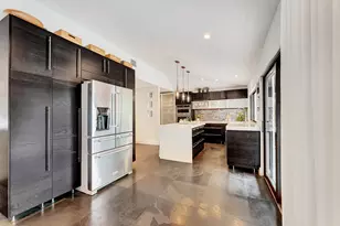2425 NW 26th St, Boca Raton, FL 33431 - Photo 11