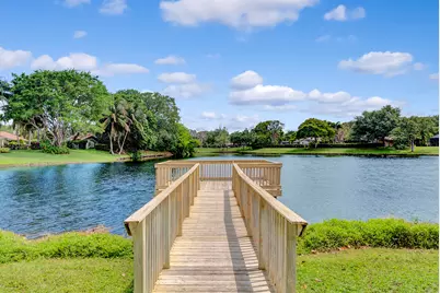 2425 NW 26th Street, Boca Raton, FL 33431 - Photo 41