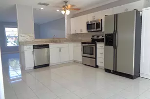 1917 NE 3rd St, Deerfield Beach, FL 33441 - Photo 5