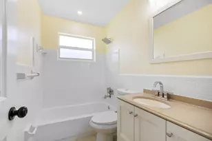 4405 NW 43rd Terrace, Tamarac, FL 33319 - Photo 37