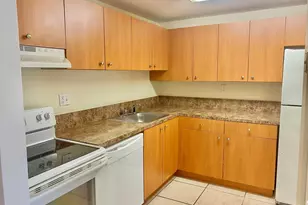 405 Executive Center Dr, West Palm Beach, FL 33401 - Photo 1
