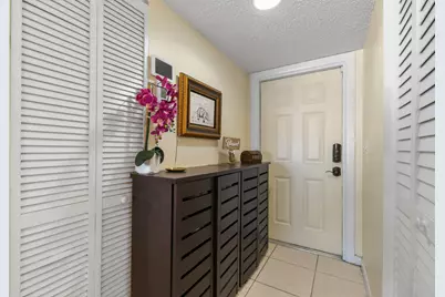 4 Knightsbridge Lane, Boynton Beach, FL 33426 - Photo 7