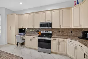 7873 Royal Lace Terrace, Lake Worth, FL 33467 - Photo 19