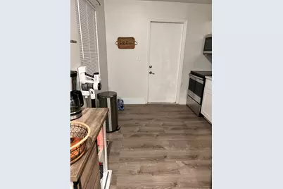 555 NW 15th Court, Pompano Beach, FL 33060 - Photo 5