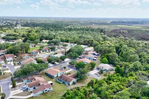 1661 SE Kestwick Ct, Port Saint Lucie, FL 34952 - Photo 35