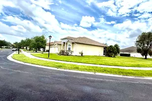 408 N Key Lime Sq Square SW, Vero Beach, FL 32968 - Photo 5
