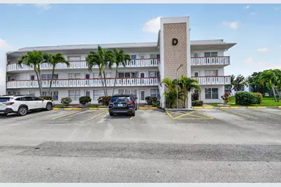 202 Wellington D, West Palm Beach, FL 33417 - Photo 19