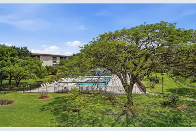 2401 Antigua Circle #J3, Coconut Creek, FL 33066 - Photo 19