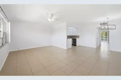 2401 Antigua Circle #J3, Coconut Creek, FL 33066 - Photo 5