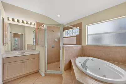 2902 NW 17th Avenue, Cape Coral, FL 33993 - Photo 19