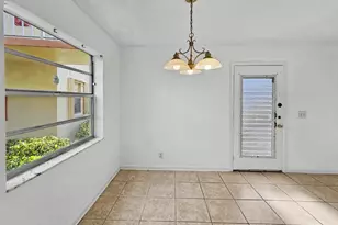 202 Piedmont E, Delray Beach, FL 33484 - Photo 7