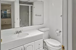 202 Piedmont E, Delray Beach, FL 33484 - Photo 21