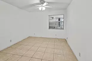 202 Piedmont E, Delray Beach, FL 33484 - Photo 15