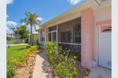 1007 NW Tuscany Drive, Port Saint Lucie, FL 34986 - Photo 9