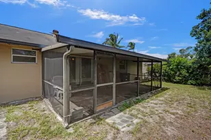 2886 Floral Rd, Lake Worth, FL 33462 - Photo 39