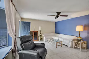 2886 Floral Rd, Lake Worth, FL 33462 - Photo 3