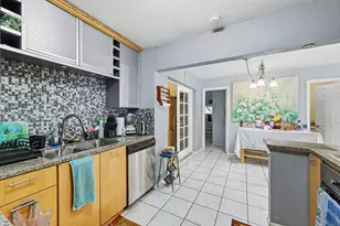 4513 NW 49th St, Tamarac, FL 33319 - Photo 9