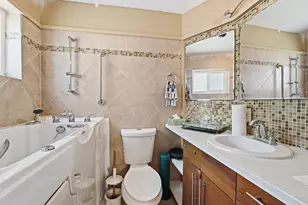 4513 NW 49th St, Tamarac, FL 33319 - Photo 19