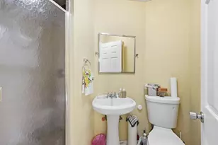 4513 NW 49th St, Tamarac, FL 33319 - Photo 15