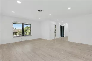 201 SW 1st St, Boca Raton, FL 33432 - Photo 7