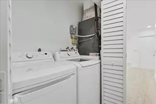 201 SW 1st St, Boca Raton, FL 33432 - Photo 29