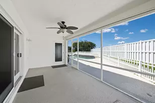 112 Camelot Ct, Royal Palm Beach, FL 33411 - Photo 13