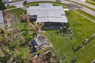 181 Banyan Dr, Port Saint Lucie, FL 34952 - Photo 39