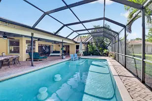 19803 Back 9 Dr, Boca Raton, FL 33498 - Photo 25