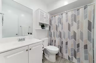 2710 Riverside Dr, Coral Springs, FL 33065 - Photo 13