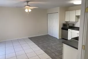 643 Executive Center Dr, West Palm Beach, FL 33401 - Photo 15