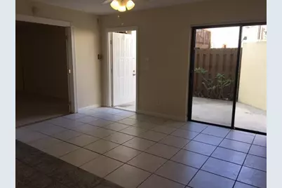 643 Executive Center Drive #Q-105, West Palm Beach, FL 33401 - Photo 7
