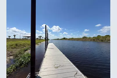 1075 Friendship Drive NE, Moore Haven, FL 33471 - Photo 11