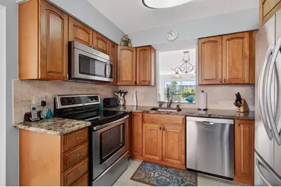 7006 Huntington Lane #404, Delray Beach, FL 33446 - Photo 9