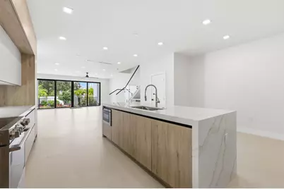 819 SW 1st Street, Fort Lauderdale, FL 33312 - Photo 11