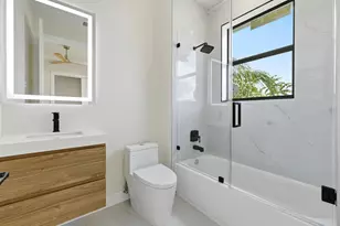 819 SW 1st St, Fort Lauderdale, FL 33312 - Photo 27