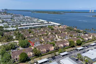 1020 Lake Shore Dr, Lake Park, FL 33403 - Photo 59