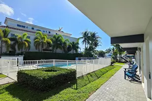 1354 Bayview Dr, Fort Lauderdale, FL 33304 - Photo 15