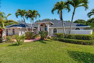 15495 Rolling Meadows Cir, Wellington, FL 33414 - Photo 3