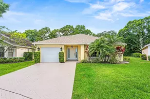 226 Moccasin Trail W, Jupiter, FL 33458 - Photo 1