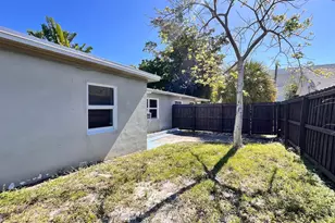 1325 S L St, Lake Worth Beach, FL 33460 - Photo 19