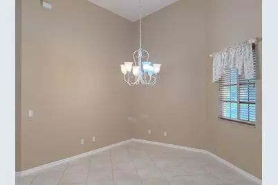 6510 Oxford Circle #101, Vero Beach, FL 32966 - Photo 9