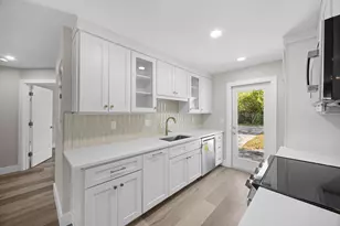 143 E 23rd St, Riviera Beach, FL 33404 - Photo 11