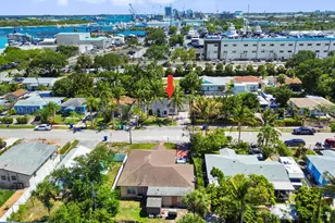 143 E 23rd St, Riviera Beach, FL 33404 - Photo 23