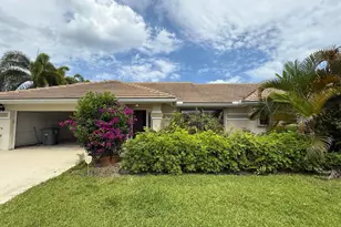 9215 Sun Pointe Dr, Boynton Beach, FL 33437 - Photo 1