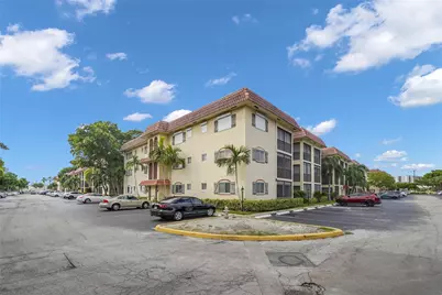 257 S Cypress Road #401, Pompano Beach, FL 33060 - Photo 33
