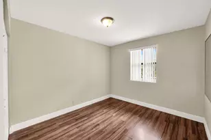 4295 Coral Springs Dr, Coral Springs, FL 33065 - Photo 9