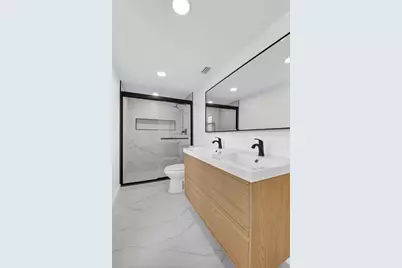 14475 Strathmore Lane #208, Delray Beach, FL 33446 - Photo 15