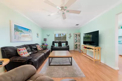 1533 SE Crayrich Court, Port Saint Lucie, FL 34952 - Photo 3